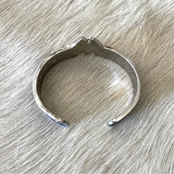 BUNDLE ME! Fun Wonder Woman fashion bracelet (OS adjustable) - Picture 3 of 8